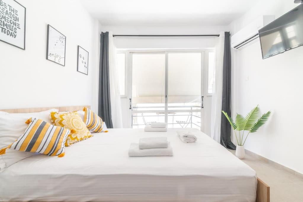 New Studio In The Heart Of City Center Héraklion Extérieur photo